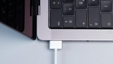 Photo of Apple có thể phát hiện chất lỏng lọt vào cổng USB-C của máy Mac