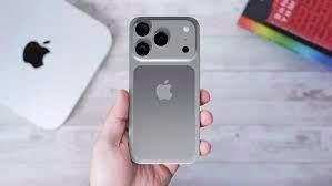 Photo of iPhone 17 Pro lộ diện với camera “siêu zoom”